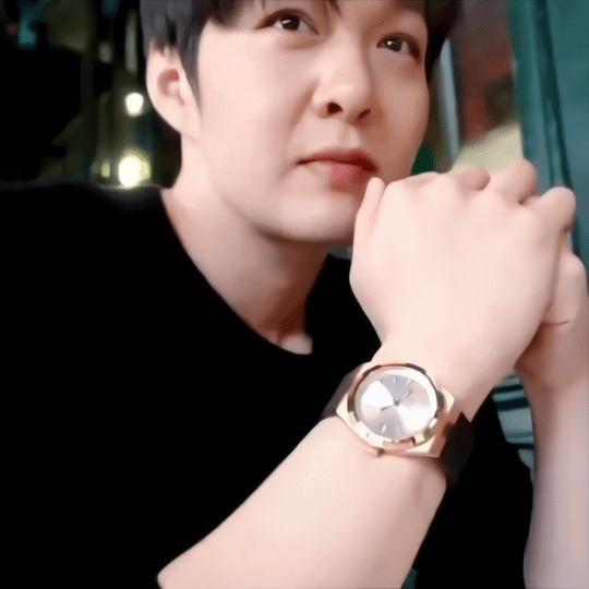 Latest photo of Lee Changsub (BTOB)
