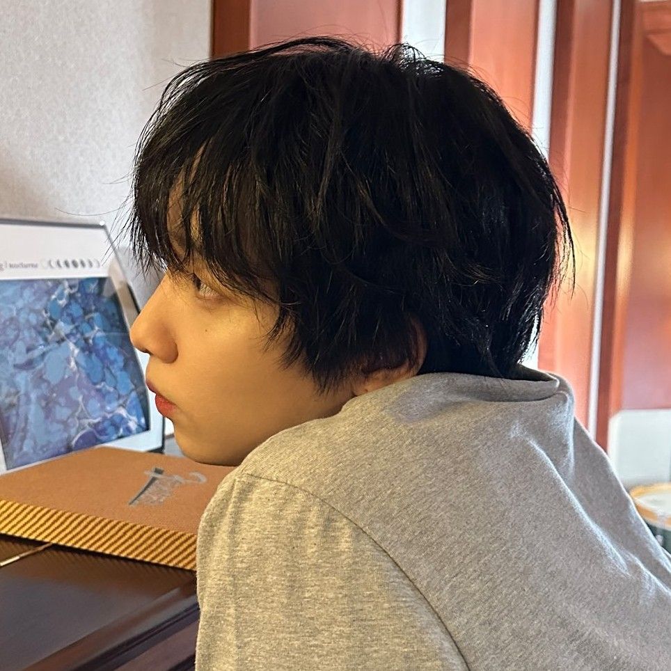 A moment captured by Jeong Sewoon's fan