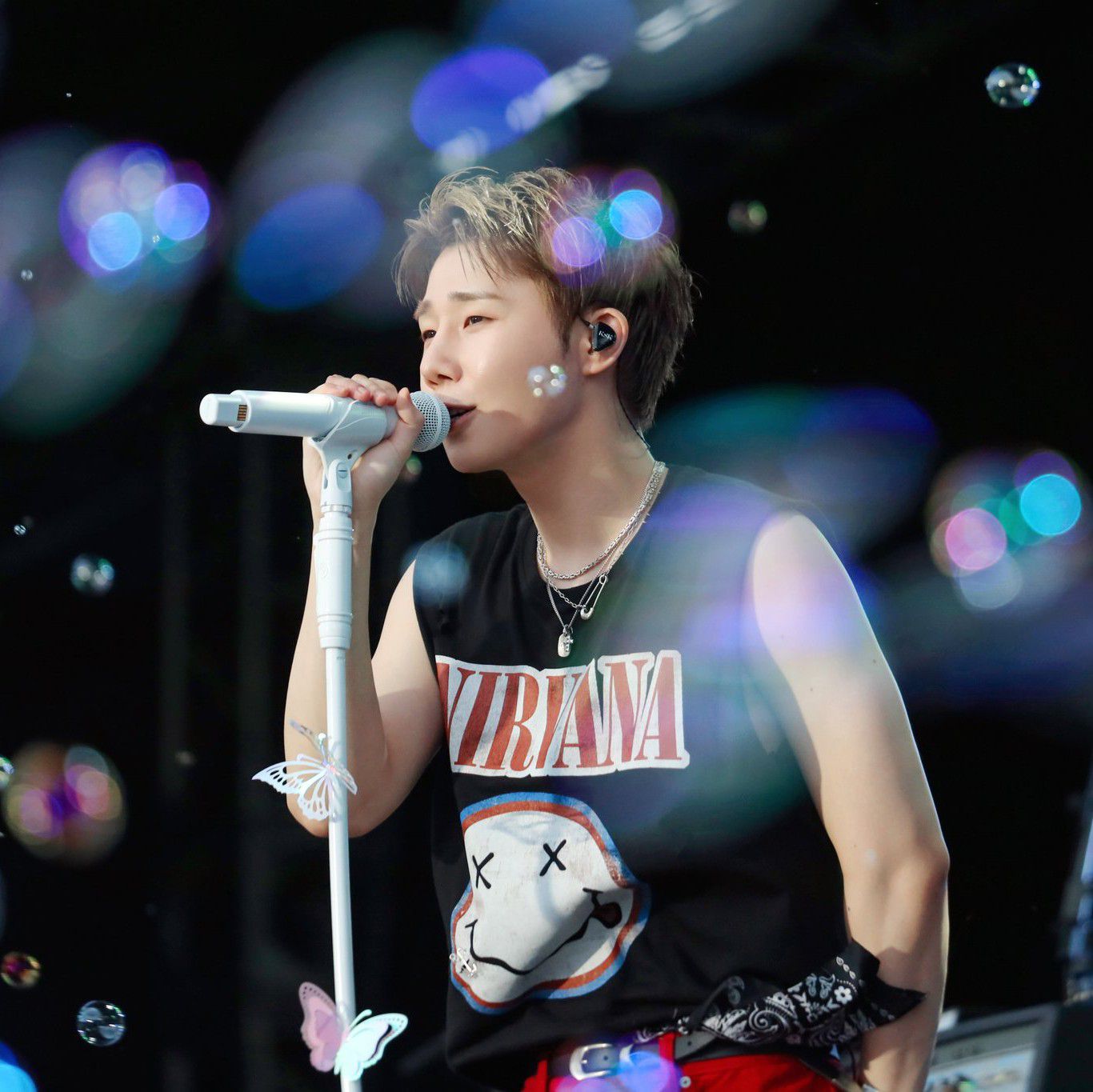Behind-the-scenes cut of Sungkyu (INFINITE)