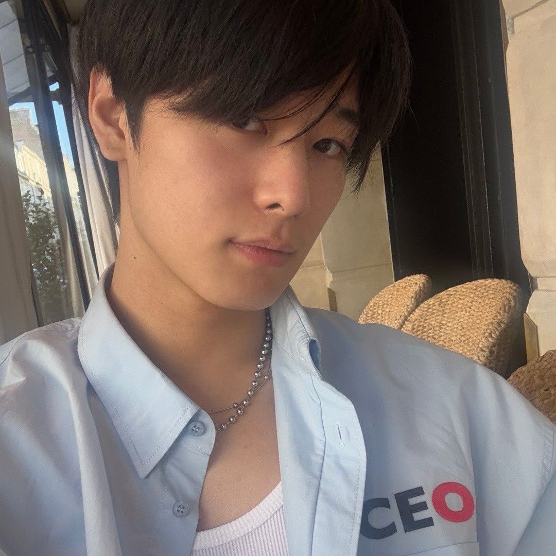 Behind-the-scenes cut of Juyeon (THE BOYZ)