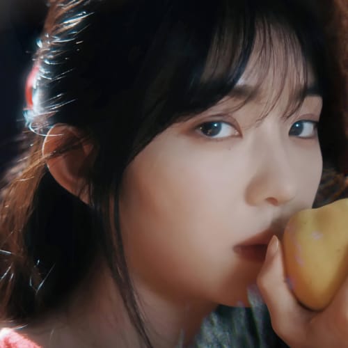 Irene (Red Velvet)的最新照片