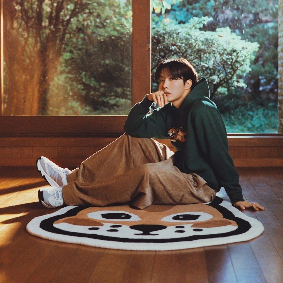 제이홉 (방탄소년단)의 비하인드 컷