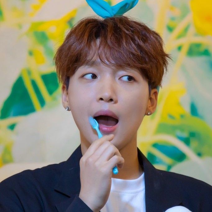 Recent activity shot of Jeong Sewoon