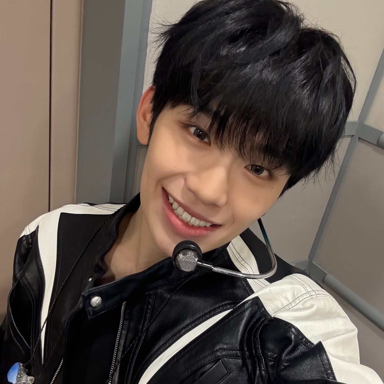 Recent activity shot of Kim Taerae (ZEROBASEONE)