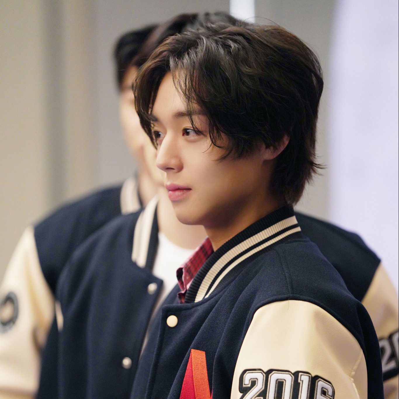 Behind-the-scenes cut of Park Jihoon