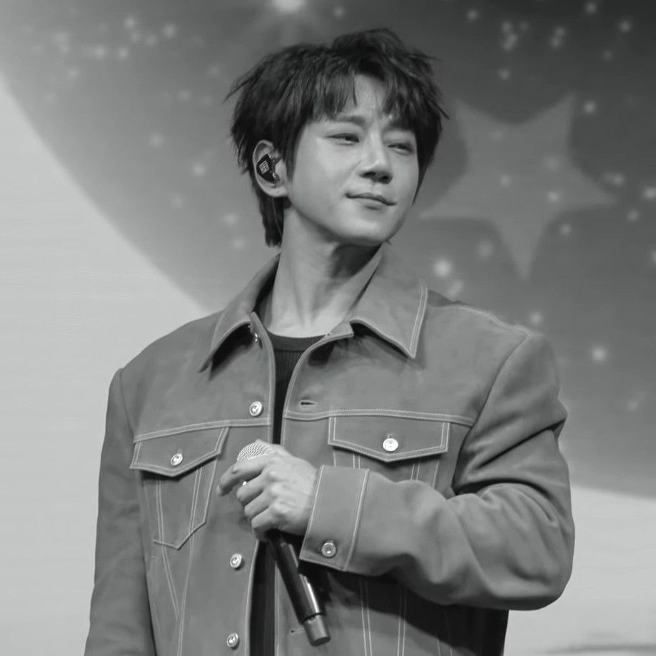 ファン・チヨルの最近の活動写真