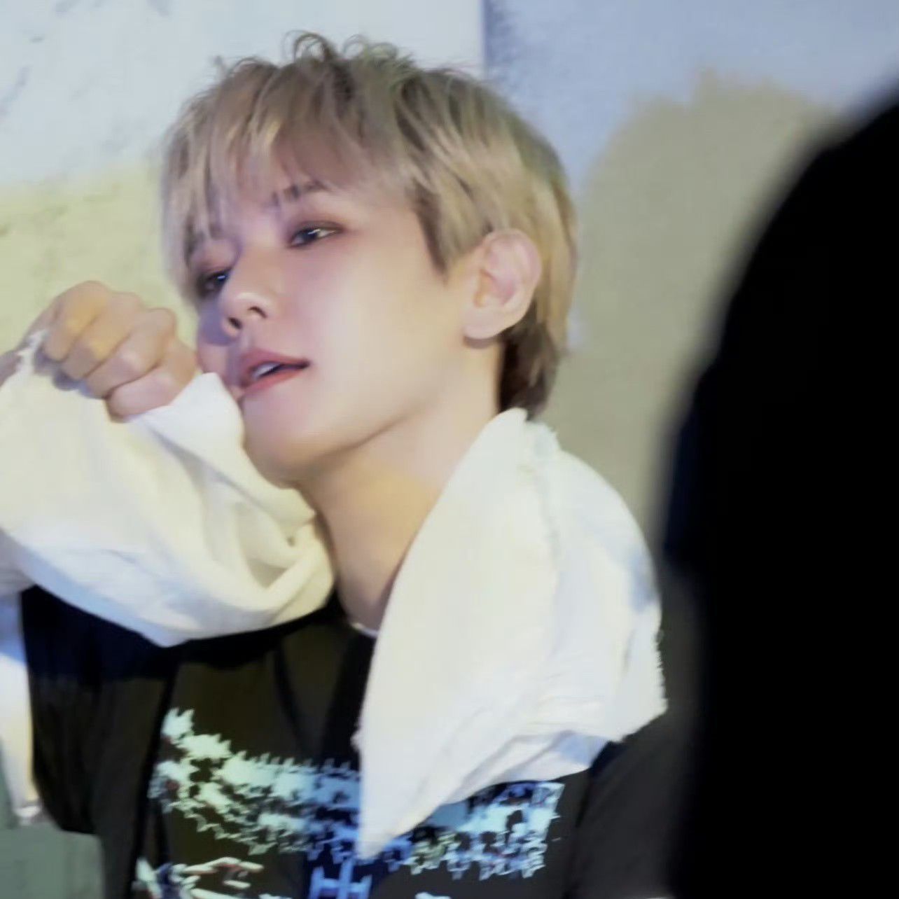 Recent activity shot of Baekhyun (EXO)