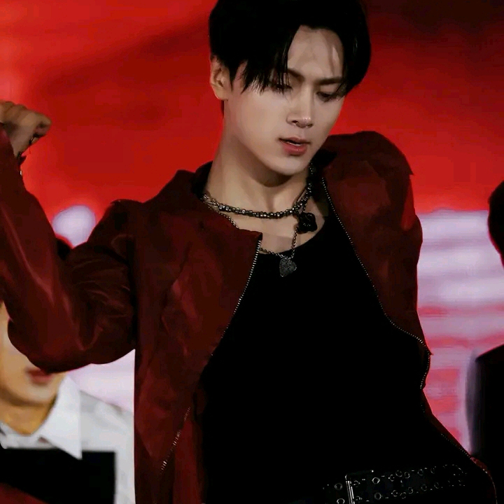 Latest photo of Jay (ENHYPEN)