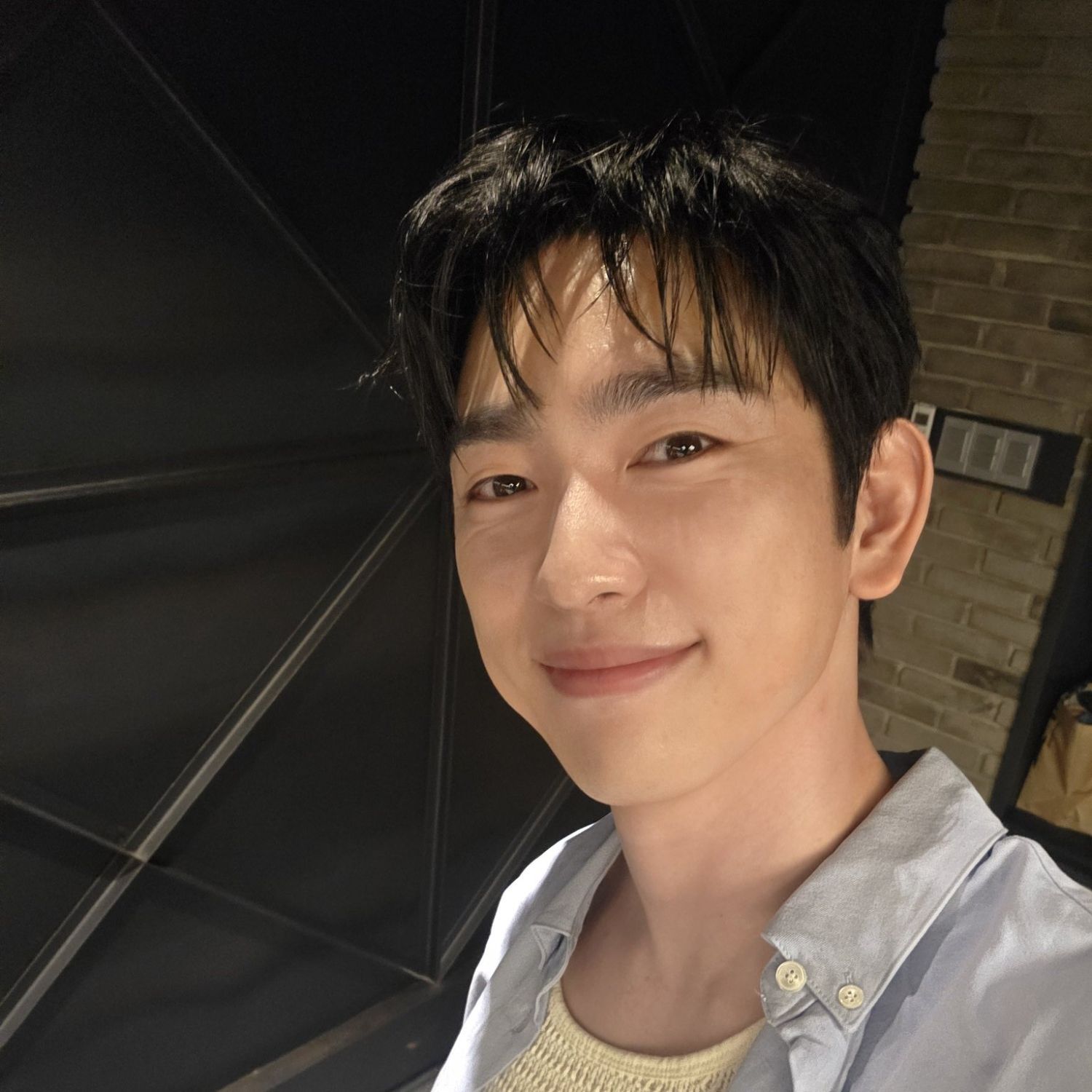 A moment captured by Jinyoung (GOT7)'s fan