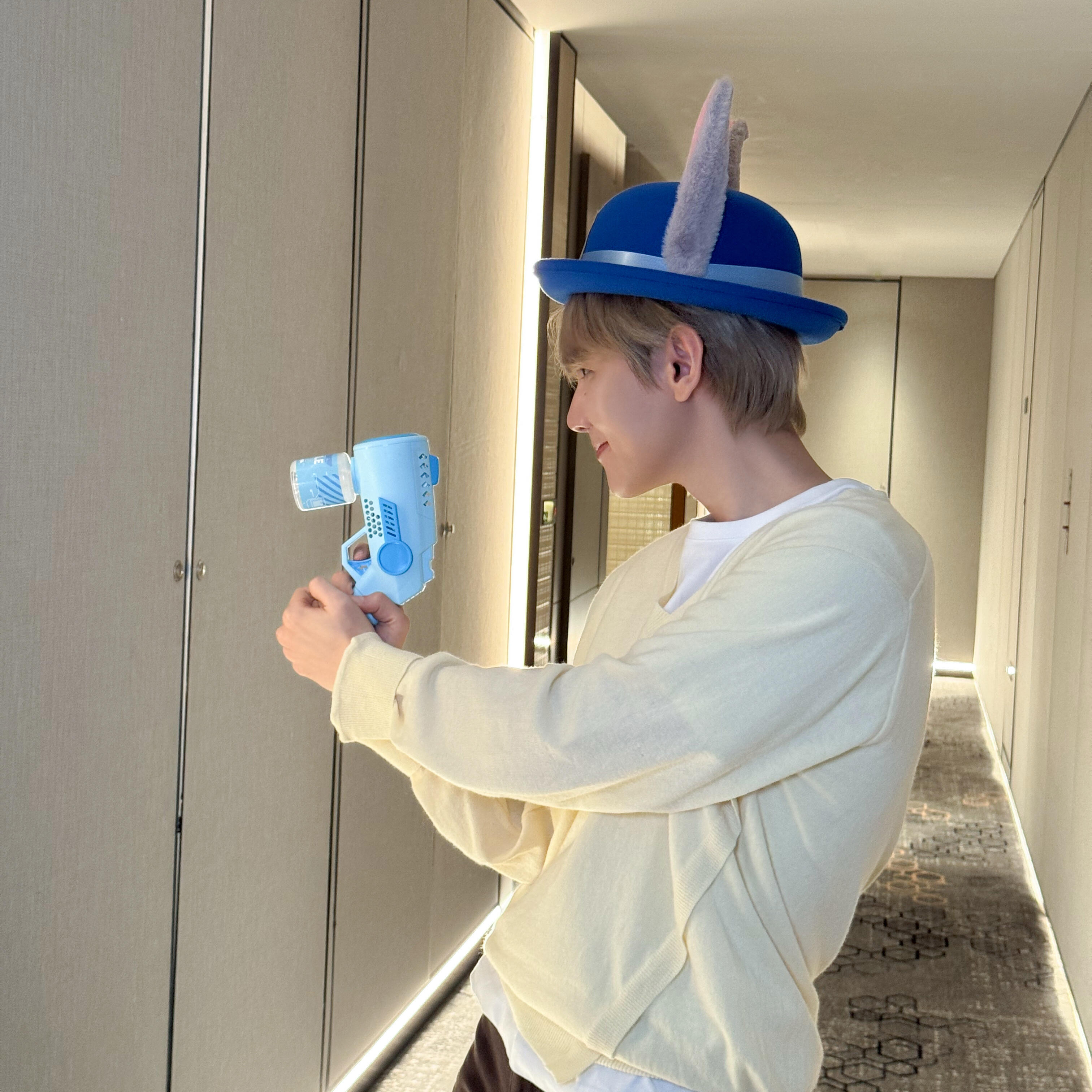 백현 (EXO) 최근 활동샷