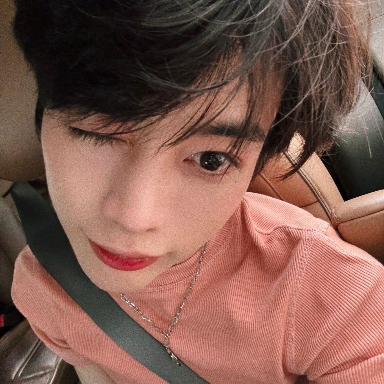 A moment captured by Hanbin (TEMPEST)'s fan