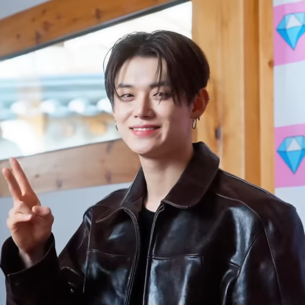A moment captured by Yeonjun (TOMORROW X TOGETHER)'s fan