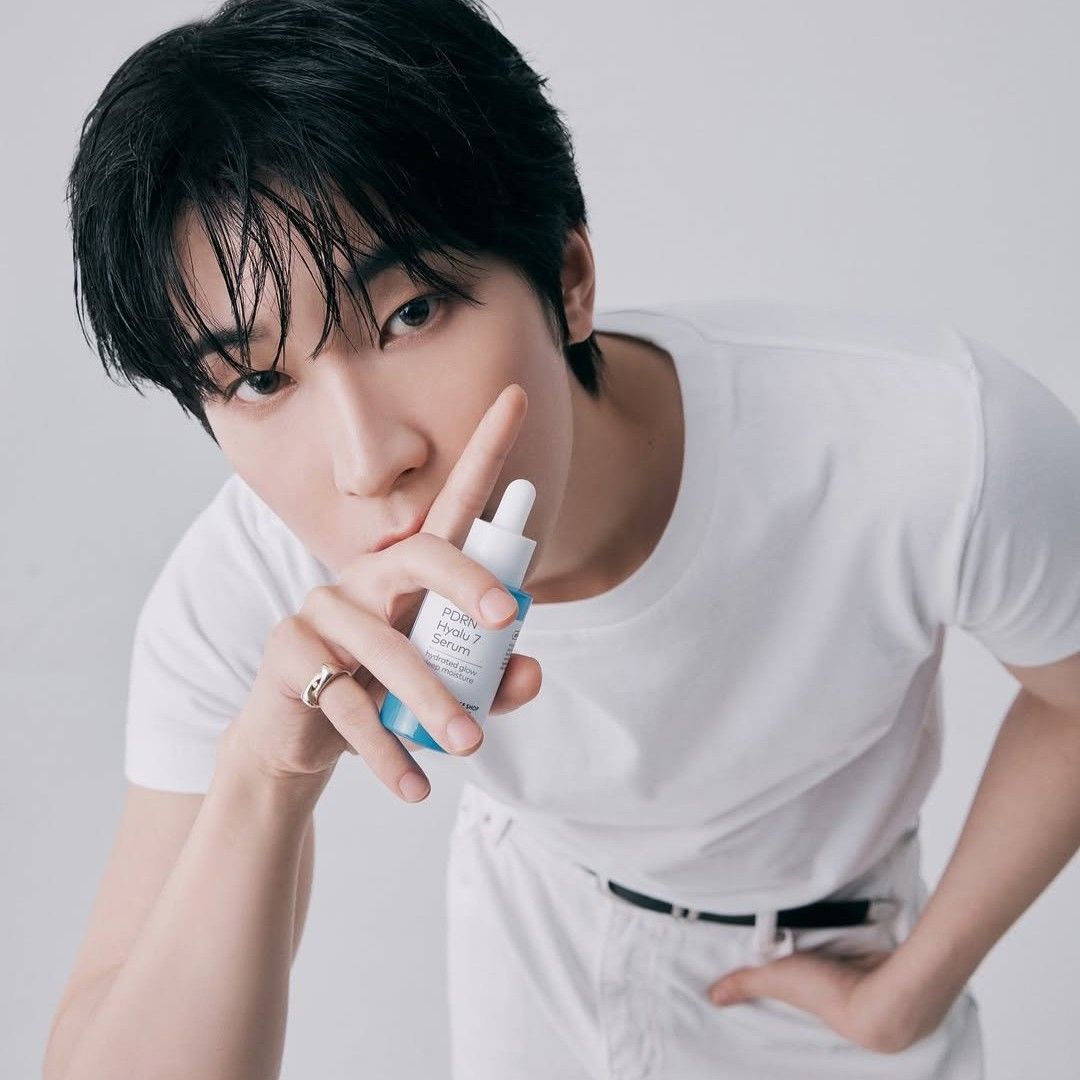 圆佑 (SEVENTEEN)的最新活动照片