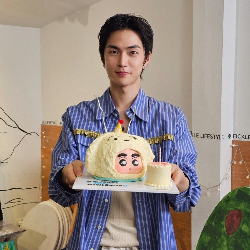 A moment captured by Seunghan's fan