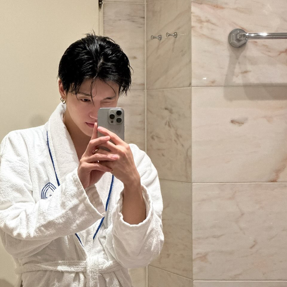 에이티즈 최근 활동샷