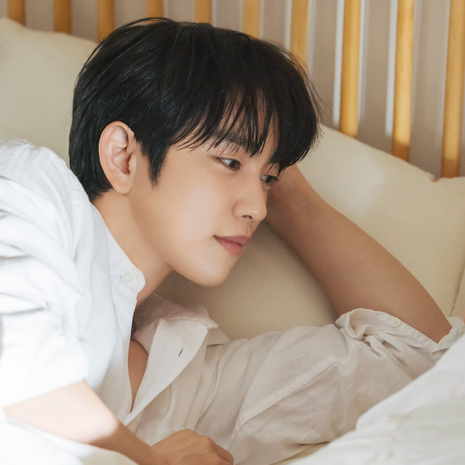 Latest photo of Jinyoung (GOT7)