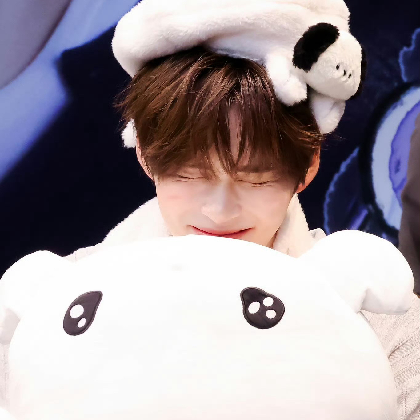 Momen yang diabadikan oleh penggemar Sung Hanbin (ZEROBASEONE)