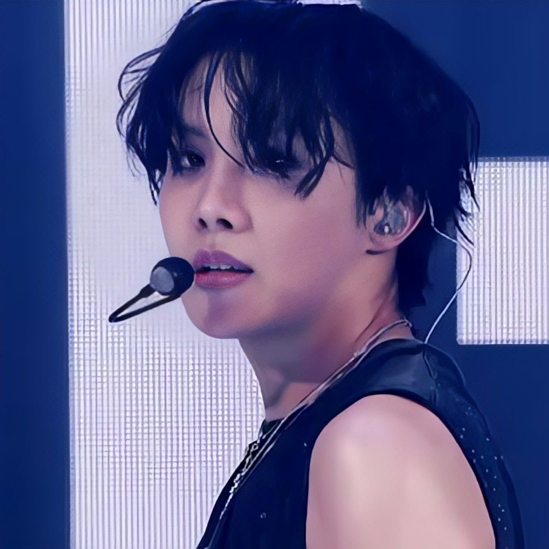 防彈少年團的最新照片