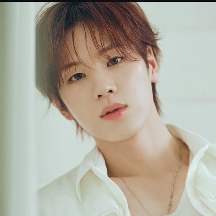 Recent activity shot of Yoonsung (8TURN)