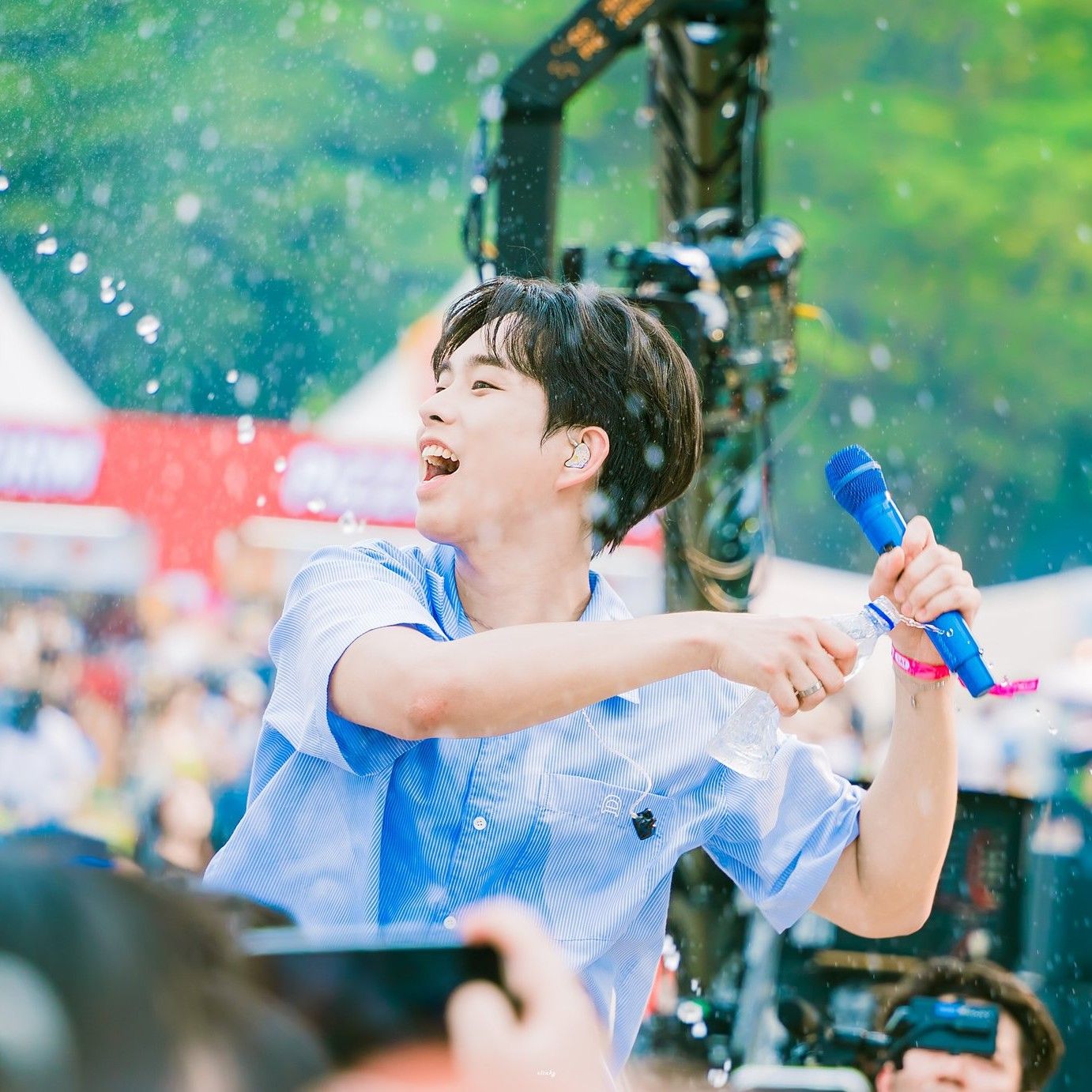 A moment captured by Choi Sangyeop (LUCY)'s fan