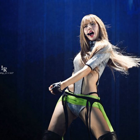 Lisa (BLACKPINK)粉絲拍下的瞬間