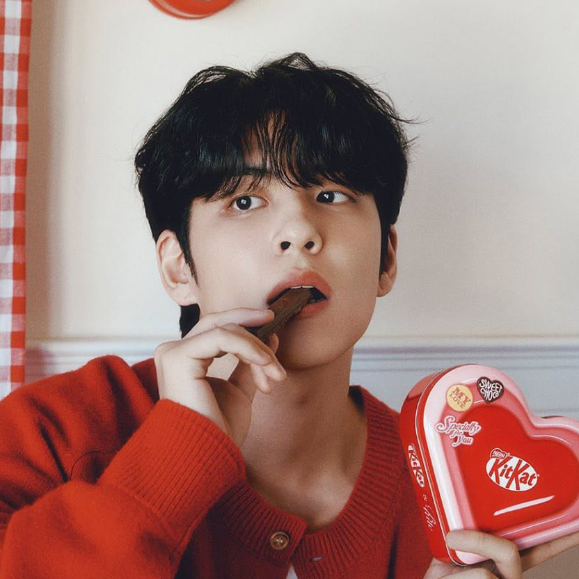 Foto aktivitas terbaru Wonpil (DAY6)