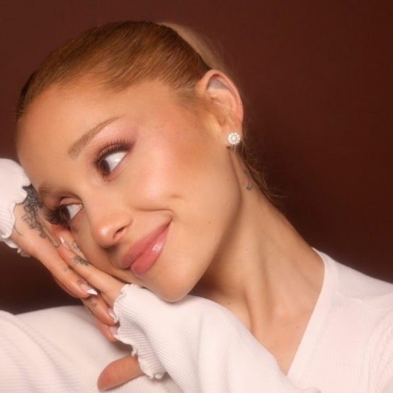 A moment captured by Ariana Grande's fan