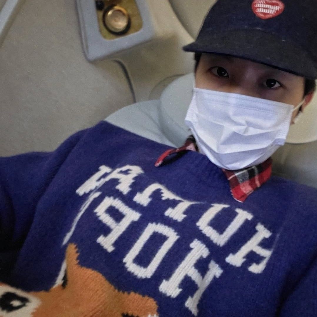 제이홉 (방탄소년단)의 최신 사진