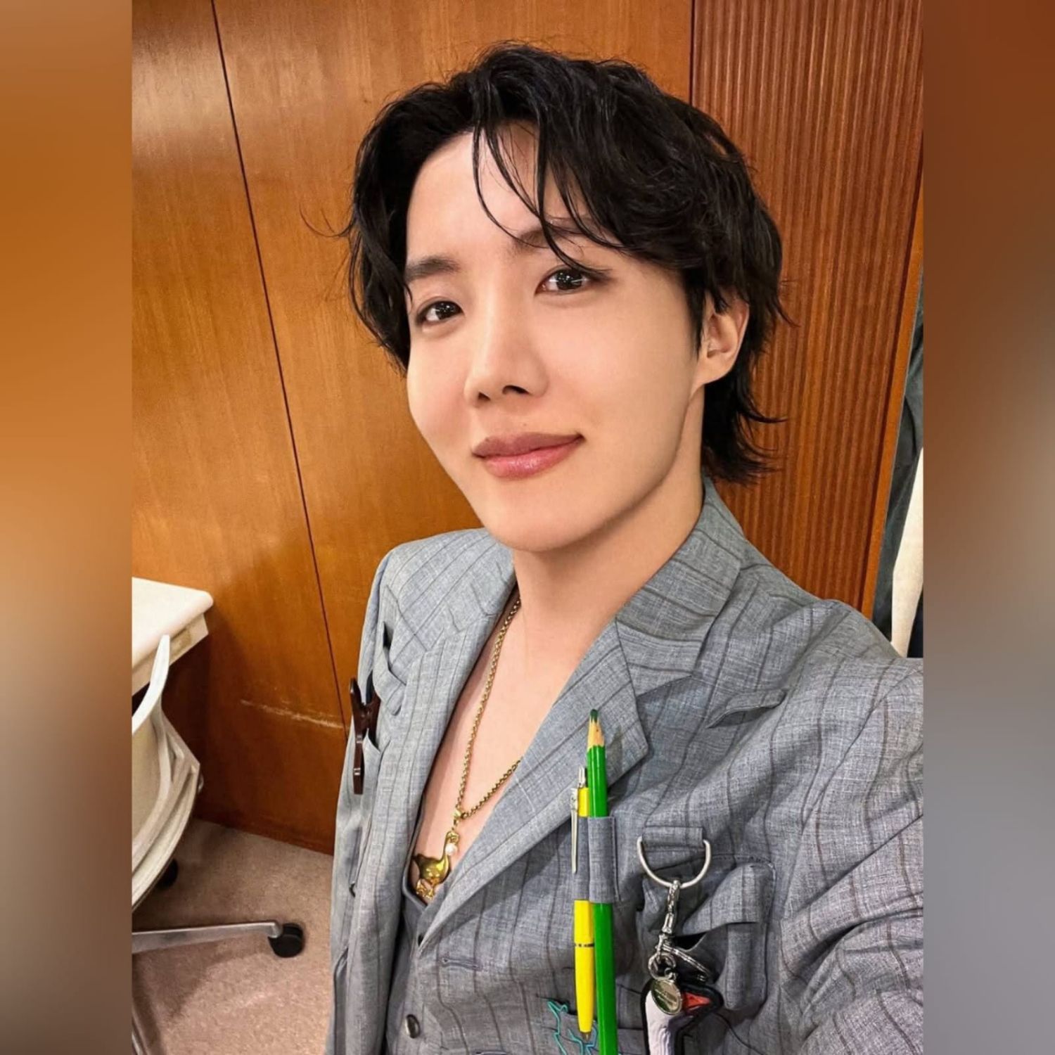 제이홉 (방탄소년단)의 최신 사진