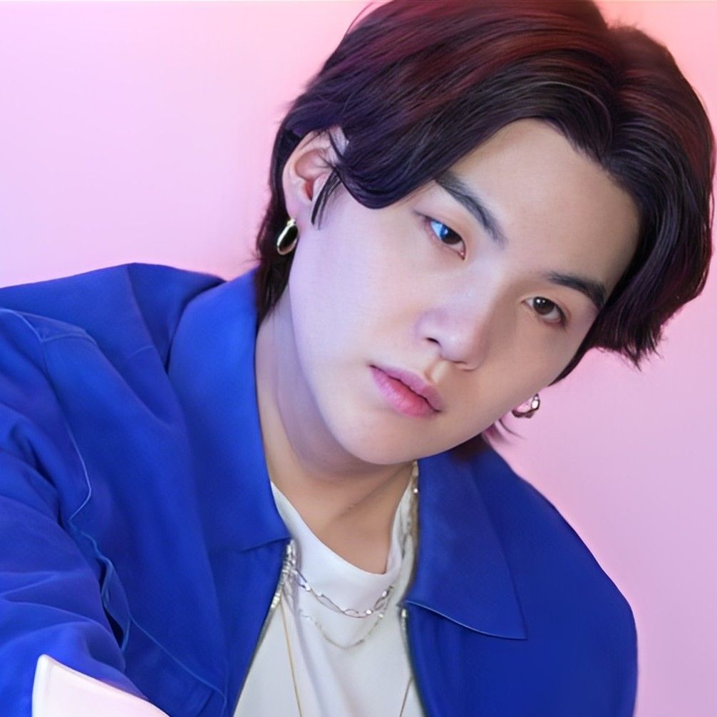 슈가 (방탄소년단)의 최신 사진