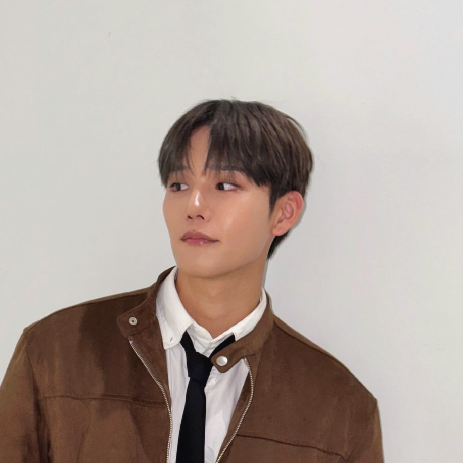 Recent activity shot of Seunghun (B.D.U)