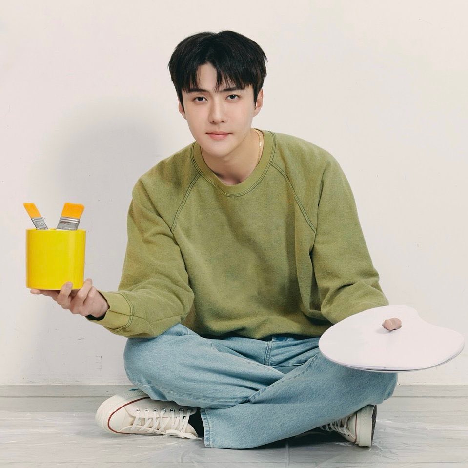 Trending idol content in the community