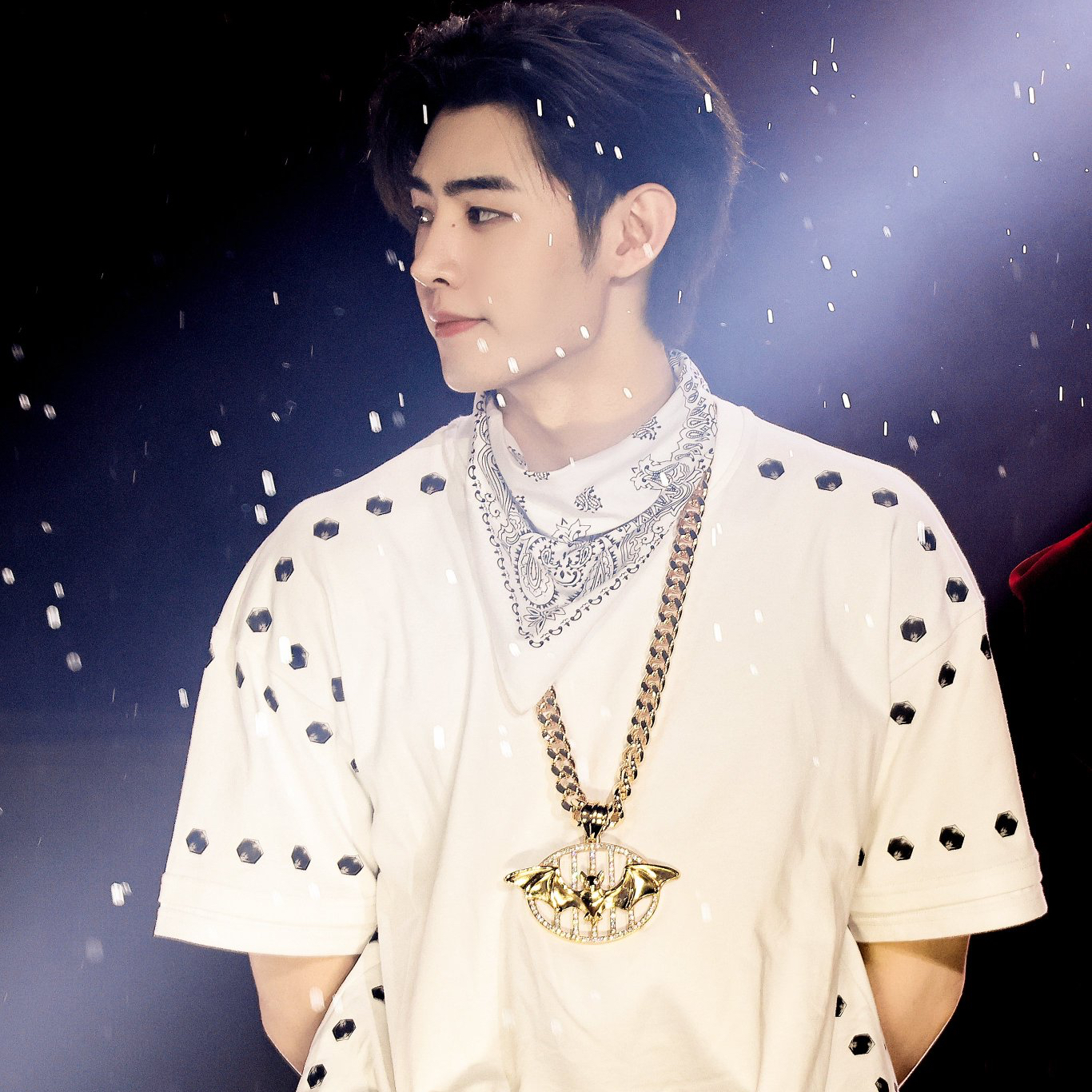 Latest photo of Sunghoon (ENHYPEN)