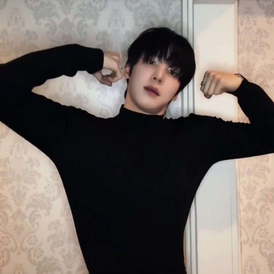 에이티즈 최근 활동샷