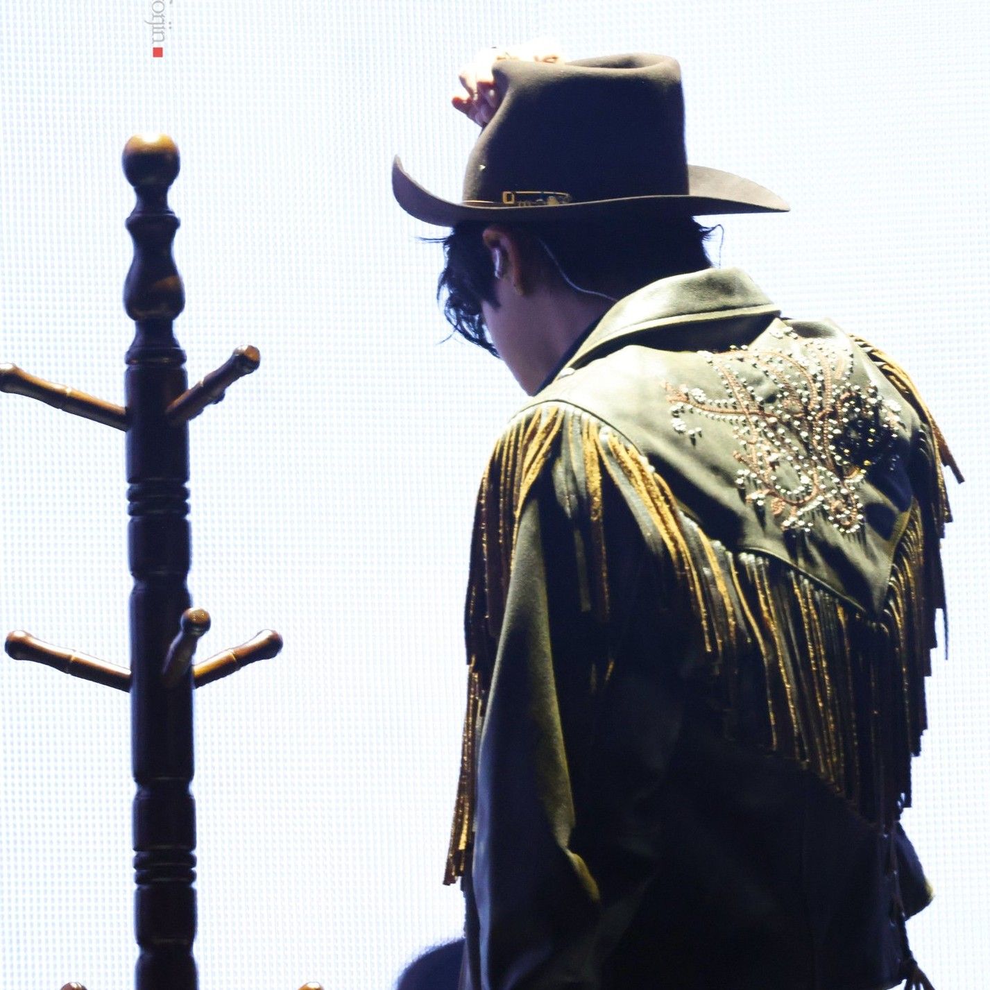 Behind-the-scenes cut of Jin (BTS)