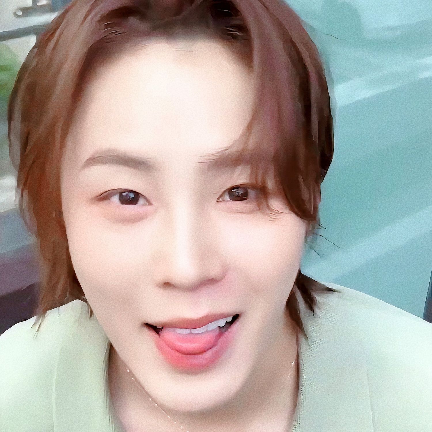 ハ・ソンウンの最近の活動写真