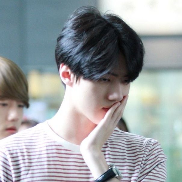 Behind-the-scenes cut of Sehun (EXO)