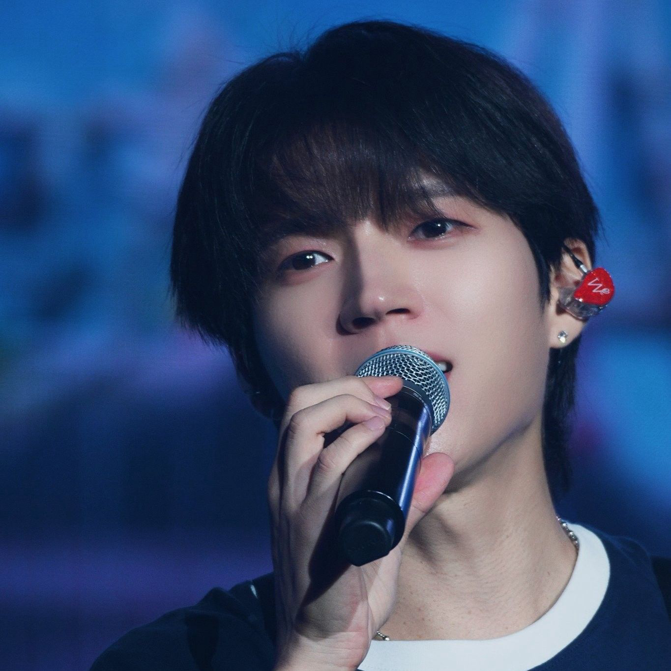 A moment captured by Woohyun (INFINITE)'s fan