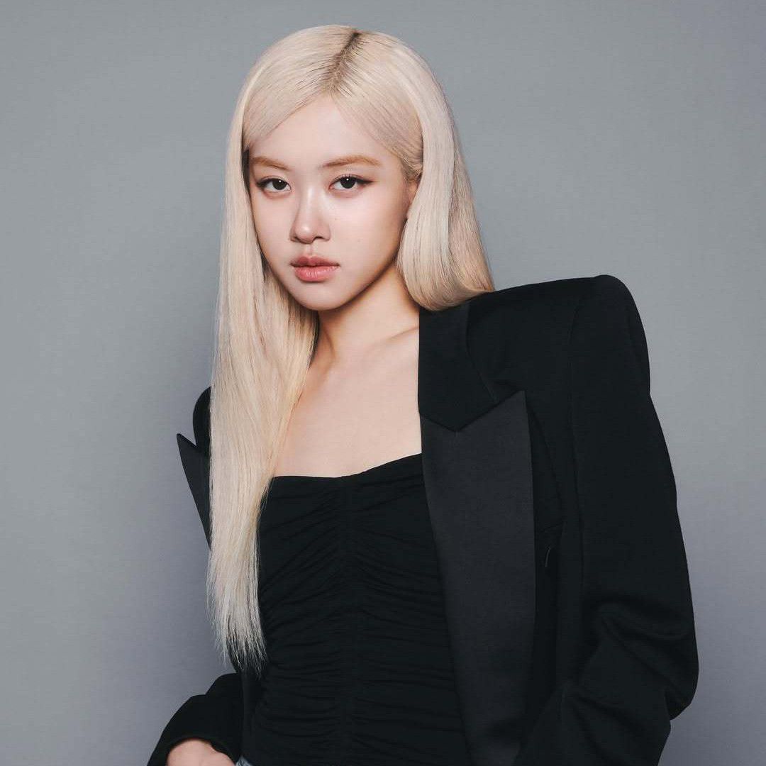 Latest photo of ROSÉ (BLACKPINK)