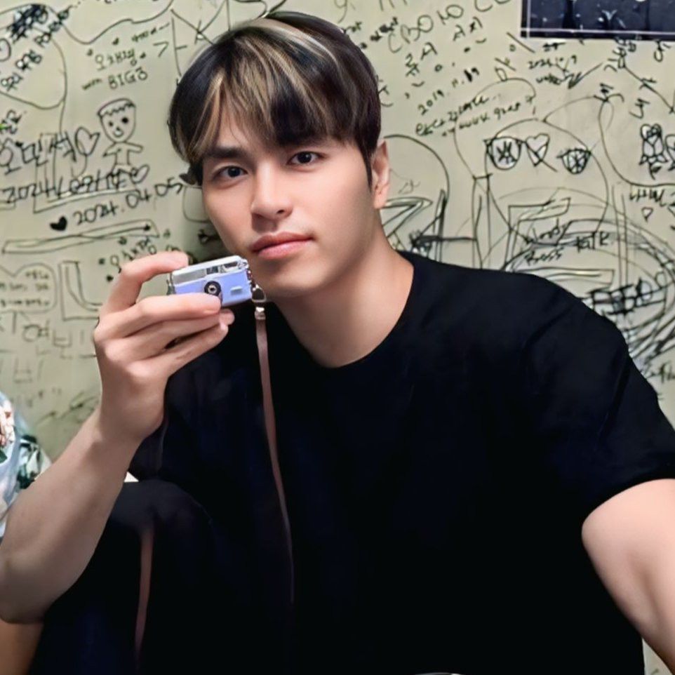 Behind-the-scenes cut of JU-NE (iKON)