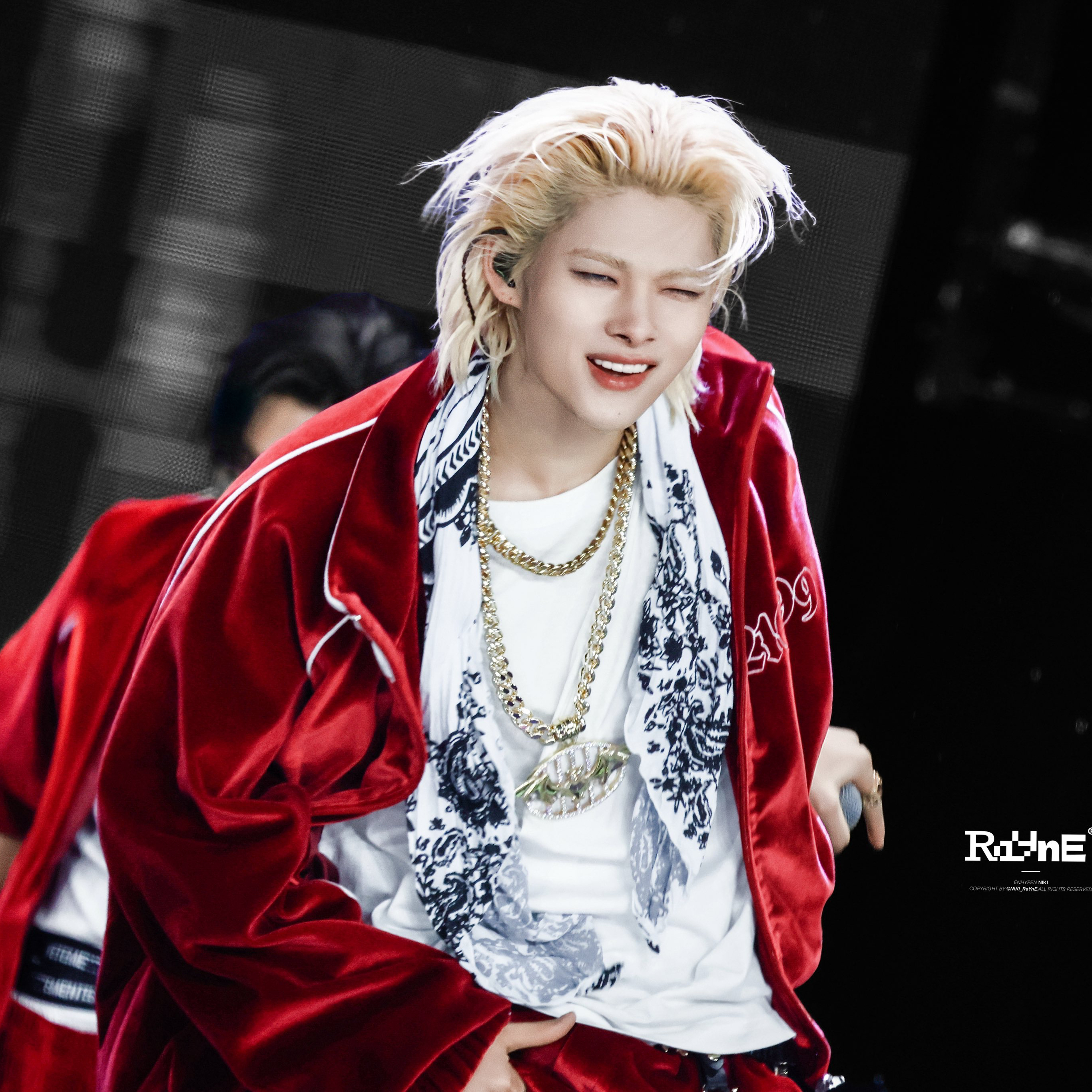 NI-KI (ENHYPEN)的最新照片