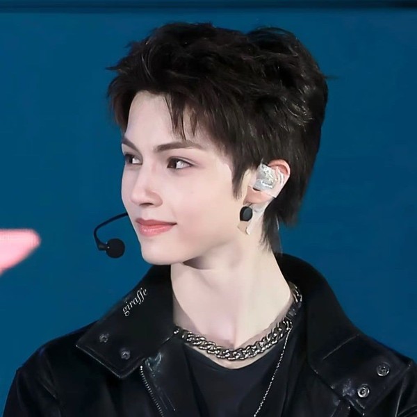 Popular profile image of Charlie (SMTR25) selected by votes