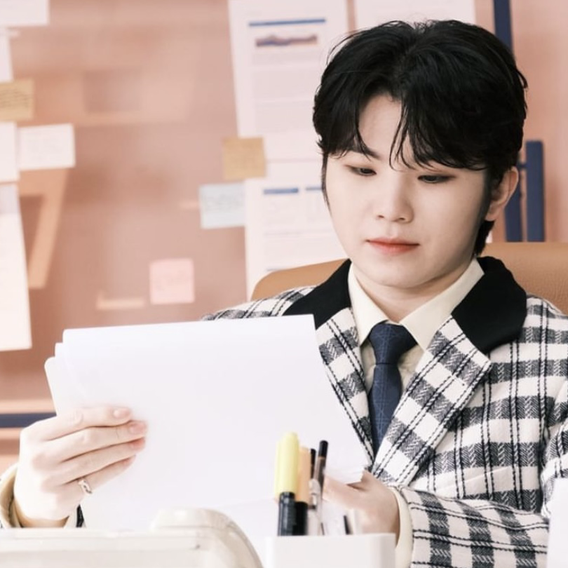 A moment captured by Woozi (SEVENTEEN)'s fan