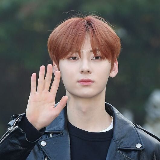 Latest photo of Hwang Minhyun