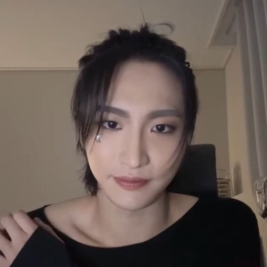 Latest photo of Seonghwa (ATEEZ)