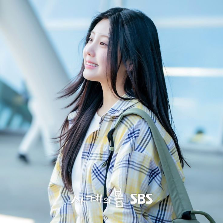 Latest photo of Wonhee (ILLIT)
