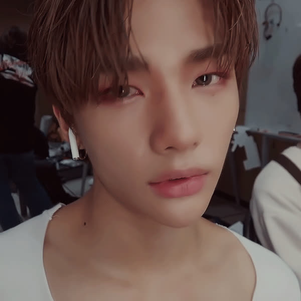 Best moment chosen by Hyunjin (Stray Kids) fandom