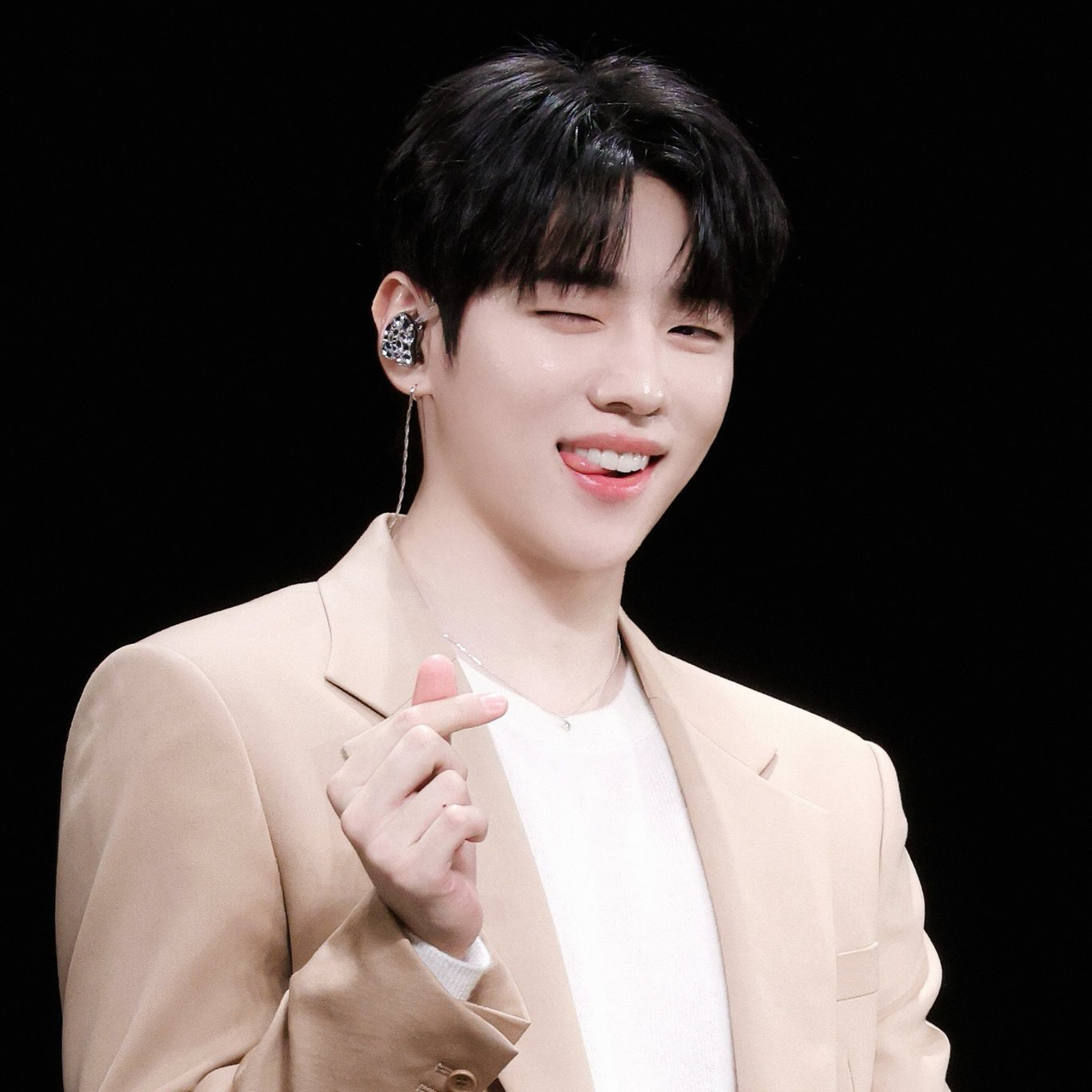 A moment captured by Jaechan (DKZ)'s fan