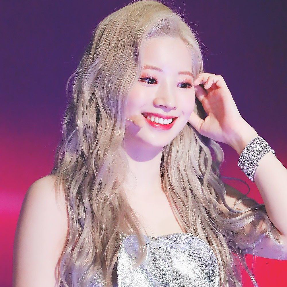 Latest photo of Dahyun (TWICE)