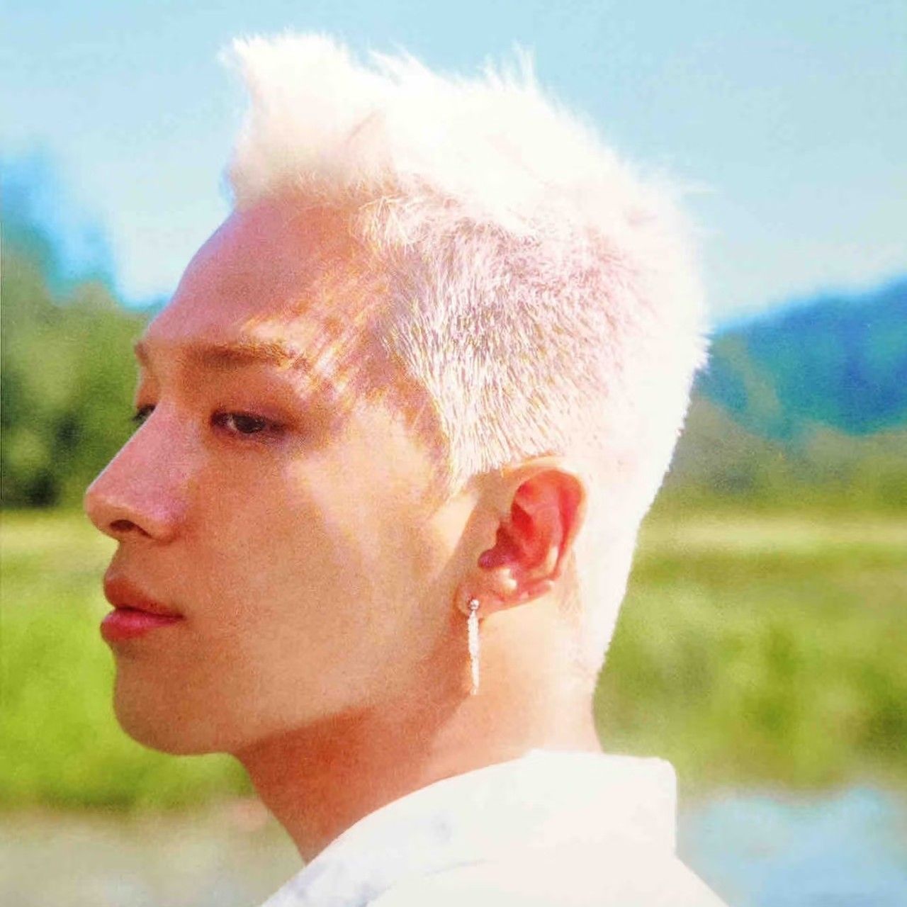 Behind-the-scenes cut of Taeyang (BIGBANG)